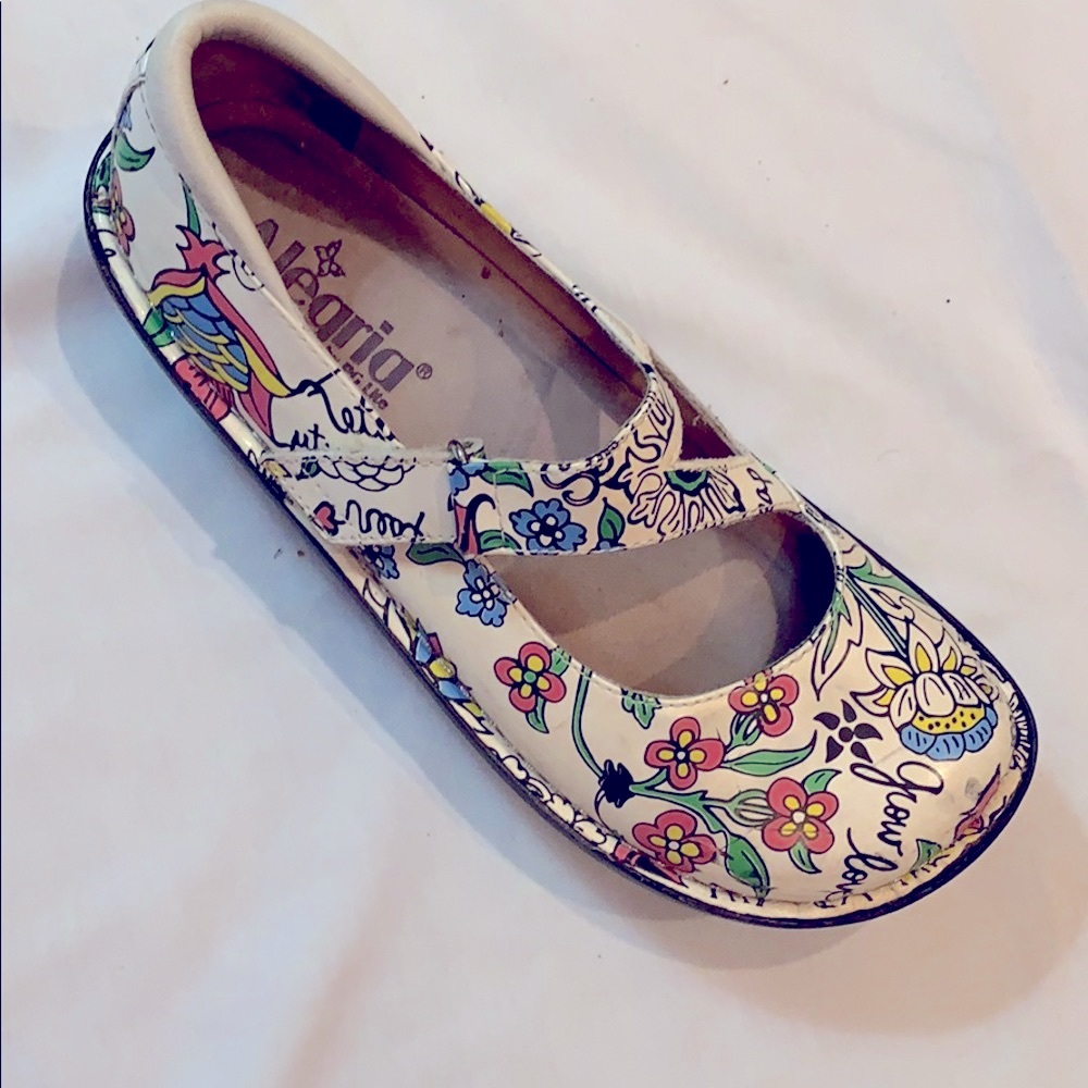 Algeria by PG Lite women’s size 7-7.5 (37)